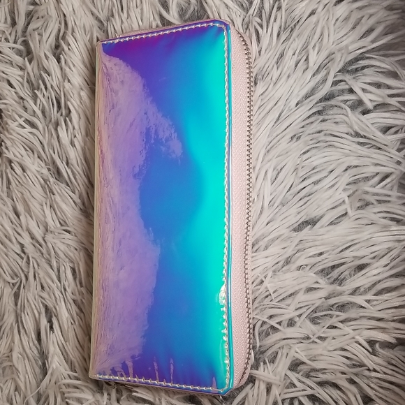Holographic Wallet - Picture 11 of 15